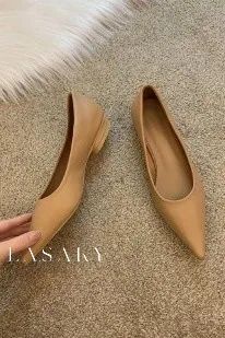 Lasaky - Premium Low Cut Pointed Toe Princess Shoes: Luxuriously Comfortable, Crafted in Soft Genuine Leather – Ideal for Discerning Grandmothers and Ballet Enthusiasts Grandma Shoes, Autumn Princess, Khaki Heels, Professional Flats, Low Heel Pumps, Comfort Shoes Women, Women Office, Princess Shoes, Pu Heels