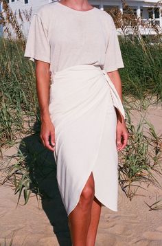 Na Nin Bobbie Raw Silk Wrap Skirt / Available in Cream & Black                      – NA NIN Silk Wrap Skirt, Silk Noil, House Clothes, Silk Knit, Silk Wrap, Knee Length Skirt, Raw Silk, Look Chic, Wrap Skirt