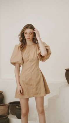 This dress is a classic go-to. Cotton linen construction makes it super soft and comfortable, while the puffed sleeves and crew neckline add instant style to any look. Pair with sneakers for that cute summer look. Cotton Linen Dresses Summer, Everyday College Outfits Indian, Classic Mom Outfits, Cotton Outfits Women, Everyday Dresses Casual Summer, Linen Dresses Summer Chic, Casual Brown Dress, Summer Cotton Dresses, Womens Linen Dress