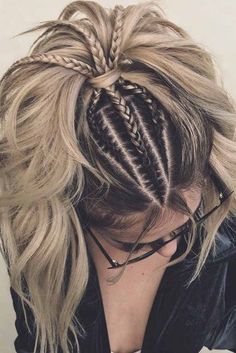 Best Bohemian Hairstyles That Turn Heads ★ See more: https://glaminati.com/best-bohemian-hairstyles/ Long Hair Models, Cornrow, Model Hair, Ponytail Hairstyles, Hair Designs, Perfect Hair, Hair Updos