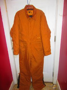 Very good condition vintage wells  lamont cotton canvas insulated coveralls jumpsuit   mens    large has puffy quilted  insulation corduroy collar all brass zippers lots of pockets Cotton Overalls For Outdoor Fall Activities, Cotton Long Sleeve Overalls For Winter, Long Sleeve Overalls For Winter Workwear, Insulated Coveralls, Overalls Jumpsuit, Coverall Jumpsuit, Overall Jumpsuit, Street Fashion Men Streetwear, Men Streetwear