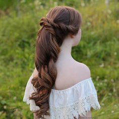 Curled ponytail by aurorabraids Curled Ponytail, Medieval Hairstyles, Prom Hairstyles For Long Hair, Fantasy Hair, Hair Dos, Ponytail Hairstyles, Hair Designs, Prom Hair, Pretty Hairstyles