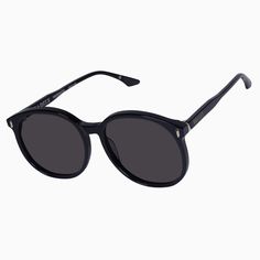 Inspired by the New York fashion scene of the 70s, the Radius sunglasses have come full circle. Featuring a round shape with large lens area, and a thinner profile, theses frames are perfect for a more delicate look. Elegant Black Round Sunglasses, Classic Cat Eye Sunglasses With Tinted Round Frame, Chic Round Frame Sunglasses For Everyday, Chic Everyday Sunglasses With Round Frame, Chic Cat Eye Sunglasses With Tinted Round Frame, Chic Cat Eye Sunglasses With Mirrored Round Frame, Chic Cat Eye Sunglasses With Round Mirrored Lenses, Chic Cat Eye Sunglasses With Mirrored Lenses, Modern Cat Eye Sunglasses With Polarized Round Frame