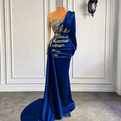 https://s.click.aliexpress.com/e/_EQ4QITX Dubai Women, Long Tutu, Satin Gowns, Satin Evening Gown, Formal Occasion Dress, Royal Blue Prom Dresses, Long Sleeve Evening Dresses, Evening Dress Fashion, Long Sleeve Sequin