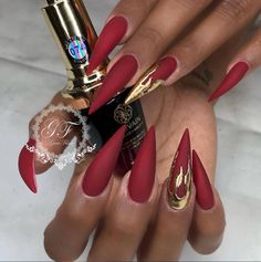 Long Acrylic Nails Almond Stilettos, Fall Nail Designs Stiletto Shape, Old Hollywood Nail Designs, Red Nail Designs Stiletto, Nails Red Design Ideas, Matte Red Nails Design, Red And Gold Stiletto Nails, Red Gold Nails Design, Red And Gold Nails Acrylic