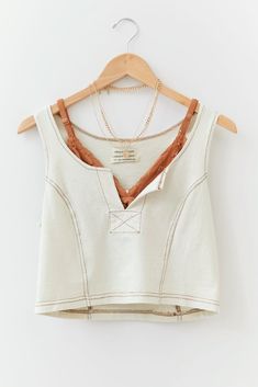 Mode Ulzzang, Pieces Of Clothing, Vintage Clothes Women, Mode Inspiration, Look Cool, Cute Casual Outfits, Look Fashion, Everyday Outfits, Aesthetic Clothes