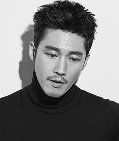 100 Stylish Asian Men Hairstyles (2022 Asian Haircuts) - Hairmanz Asian Facial Hair, Haircut Korean, Types Of Facial Hair, Goatee Styles, Hipster Haircuts For Men, Messy Hair Look, Hipster Haircut, Asian Man Haircut