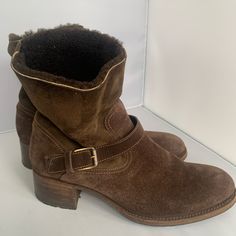 Ndc Chocolate Brown Suede Moto Boots.With Brown Sherpa Lining. Size 9. Brass Moto Buckles. Lug Lug Soles. Warm And Comfy For Those Cold Mid West And Eastern Winters. Comes With Box. Sherpa Lined, Moto Boots, Brown Suede, Chocolate Brown, Brass, Women Shoes, Boots, Women Shopping