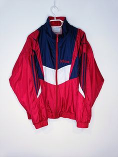 Defects visible in the photos. Condition 9/10 Length 68cm Width 60cm Sporty Long Sleeve Windbreaker For College, Sporty Long Sleeve College Windbreaker, 90s Style Long Sleeve Track Jacket For Outdoor, Casual Long Sleeve Windbreaker For School, Casual Long Sleeve School Windbreaker, 90s Style Sports Windbreaker For Fall, 90s Style Fall Sports Windbreaker, 90s Style Long Sleeve Winter Track Jacket, 90s Style Sports Outerwear With Crew Neck