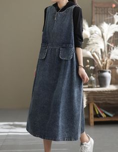 Item Type: Denim Dress Denim Casual Loose Season: Spring, Summer; Autumn Yellow, Black; Blue Size: L; XL Size Length(cm) Shoulder(cm) Bust(cm) Waist(cm) L 115 35 104 / Size Length(cm) Shoulder(cm) Bust(cm) Waist(cm) XL 116 36 108 / Earthtone Outfits, Loose Denim Dress, Long Dress Cotton, Maxi Long Dress, Fashion Themes, Dress Denim, Neckline Designs, Chunky Heels Sandals, Pinafore Dress