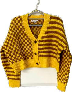 Casual Yellow Fall Cardigan, Yellow Retro Cardigan For Spring, Retro Yellow Cardigan For Spring, Retro Yellow Sweater For Fall, Casual Yellow Cotton Cardigan, Casual Yellow Cardigan For Day Out, Sweaters Brown, Mustard Cardigan, Thick Wool