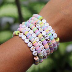 Rainbow Clay Bracelet, Easter Friendship Bracelet, Easter Clay Bead Bracelet Ideas, Easter Beaded Bracelets, Spring Beaded Bracelets, Easter Clay Bead Bracelets, Spring Clay Bead Bracelets, Easter Bracelet Ideas, Easter Bracelets