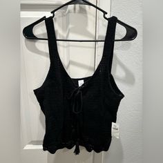 Nwt Old Navy Black Crotchet Tie Tank Top. From A Smoke And Pet Free Home Summer Black Crochet Knit Top, Black Knit Crochet Top For Summer, Casual Black Crochet Trim Top, Black Crochet Casual Tops, Casual Black Crochet Tops, Black Crochet Cotton Top, Black Crochet Lace Tops For Vacation, Casual Black Crochet Top With Lace, Casual Black Top With Crochet Trim