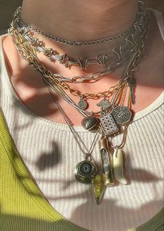 Layered Mixed Metal Necklaces, Maximalist Necklace Layering, Chunky Maximalist Jewelry, Eclectic Silver Jewelry, Maximalist Necklace Stack, Maximalist Earring Stack, Mixed Jewelry Aesthetic, Mixed Metal Charm Necklace, Silver And Gold Mixed Jewelry