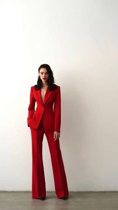 Red Pantsuit, Workwear Outfits, Party Fits, Red Suit, Elegante Casual, Stylish Work Outfits