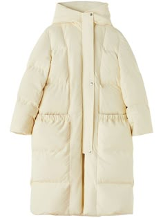 vanilla white quilted padded design slouchy hood stand-up collar front press-stud fastening long sleeves two front pouch pockets straight hem below-knee length Beige Sweatpants, Beige Gloves, The Vow, Puffer Coats, Coat White, Shades Of Beige, Outer Wear, Oversized Coat, Airport Fashion