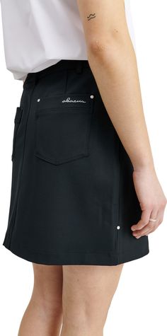 Elite skort is made of a 4-way stretch, soft functional material that is also very breathable. The fabric has drycool and wicking effects. Two front and two back pockets give room for the necessities. The right back pocket also has a silicon tape to keep the score card in place. Zipper in left side. Inner shorts in soft jersey. Beltloops around waist allows for a belt. Length of skort is 17" (45 cm). This skort work just as well on course as off course. CENTERBACK LENGTH: 17.7" (45cm) Fitted Navy Skort With Pockets, Navy Fitted Skort With Pockets, Silicone Tape, Lighting Gifts, The Score, Belt Length, Sport Water Bottle, Dress Pant, Mens Activewear