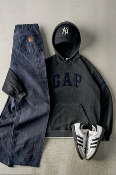 Adidas Mens Outfits, Summer Mens Clothes, Gap Outfits Mens, Dark Grey Outfit Men, Dark Shoes Aesthetic, Black Sambas Outfits Men, Gap Hoodie Outfit Men, Dark Pants Outfit, Outfit For Men Aesthetic