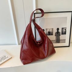 43547160871092 Large Handbag, Vintage Wine, Street Trends, Underarm Bag, Large Handbags, Cow Boy, Casual Tote, Bag Vintage, Types Of Bag