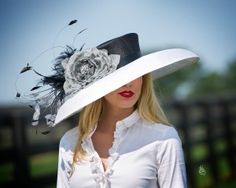 Polly Singer Hat Raises $5,000 at Auction | Singer Hat, Ladies Hats, Blue Feathers