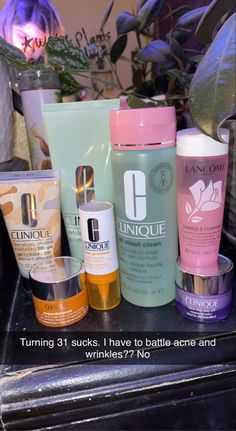 Care Routine Aesthetic, Skin Care Routine Aesthetic, Clinique Skincare, Routine Aesthetic, Face Skin Care Routine, Makeup Accesories, Easy Updos, Strawberry Blonde Hair, Clinique Makeup