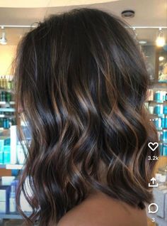 Simple Dark Hair Color Ideas, Brunette Highlights 2023, Brunette Hair Color With Highlights 2023, Medium Short Dark Brown Hair With Highlights, Brunette Low Lights Dark, Short Dark Hair Lowlights, Black Hair Short With Highlights, Dark Hair With Highlights 2023, Dark Brown Carmel Highlights Short Hair