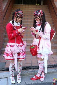 Decora Fashion Outfits, Decora Outfits, Decora Harajuku, Harajuku Decora, Estilo Harajuku, Fashion Walk, Fancy Fashion, Harajuku Fashion Street, 일본 패션