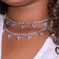 Kettenmaterial = Legierung\n Beaded Chocker Ideas, Beaded Choker Ideas, Necklace Diy Beaded, Kalung Choker, Casual Brunch Outfit, Beaded Chocker, Baddie Clothes, Diamond Teeth, Necklace Styles