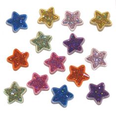 many different colored stars are arranged together