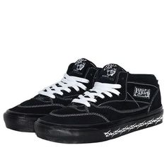 The Supreme x Vans Half Cab ‘Barbed Wire’ is a stylish and comfortable shoe that is perfect for everyday wear. The black suede upper with white contrast stitching and traditional Half Cab branding looks great, and the padded tongue and PopCush sockliner provide a comfortable fit. The white barbed wire graphic on the black vulcanized rubber midsole looks great, and the waffle-traction gum rubber outsole provides excellent traction. The red Supreme-branded license plate is a nice touch. (SNKR/Skate/Casual/Unisex) Lace-up Sneakers With Contrast Stitching For Streetwear, Black Suede Skate Shoes With Laces, Black Suede Skate Shoes With Rubber Sole, Black Suede Sneakers With Stitched Sole, Vans Black Skate Shoes With Contrast Sole, Urban Black Suede Skate Shoes, Black Suede Urban Skate Shoes, Black Sporty Sneakers With Contrast Stitching, Black Low-top Sneakers With Contrast Stitching