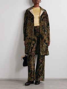 Etro's coat has been made in Italy from plush cotton-blend velvet decorated in an earthy paisley motif featuring pretty flowers. It's designed for a loose fit and has a notched collar. Wear yours with the coordinating pants in our edit. Etro Paisley, Paisley Motif, Blue Trench Coat, Velvet Coat, Paisley Print Dress, Draped Top, Exclusive Dress, Print Coat, Cotton Coat