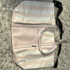 Nwt Vs Duffle Bag- Large. Pink And White Stripe. White Shoulder Bag With Adjustable Strap For Weekend, White Large Capacity Shoulder Bag For Weekend, Trendy White Shoulder Bag For Weekend, White Shoulder Bag For Weekend, Chic White Bag For The Weekend, Chic White Bag For Weekend, White Zipper Shoulder Travel Bag, White Tote Diaper Bag For Travel, White Weekender Bag With Zipper For Everyday