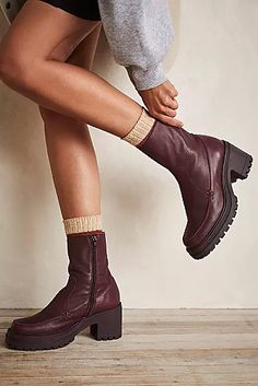 Western Ankle Boots Outfit, Black Western Boots Outfit, White Western Boots Outfit, Western Boot Outfit, Western Boots Outfit, Black Western Boots, Boots Outfit Ankle, Platform Chelsea Boots, Boho Boots