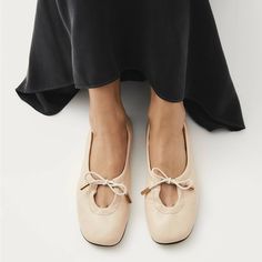 Rosalind Cream Leather Ballet Flats New Without Tags Currently On Demand Brand Label Has Been Crossed Out By Store To Prevent Returns. Description: Cream Leather Stretchy Ballet Flats Rosalind Is A Stretchy Ballet Flat With Unlined Uppers Threaded With A Drawstring. Crafted From Soft Cream-Colored Leather, This Pair Features An Elasticized Back And Flexible Soles, Making Them Easy On The Feet. So Comfy, You Could Wear Them Around The House - Except They’re Too Cute To Be Kept Indoors. Compositio Cream Ballet Flats, Vegan Boots, Sustainable Leather, Chic Shoes, Goat Leather, Leather Ballet Flats, Colored Leather, Ballet Flat, Too Cute