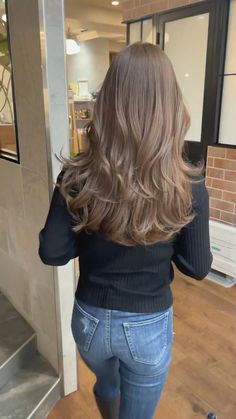 Long Layers Straight Hair Back View, Xl Haircut, Warm Blonde Hair, Beauty Hair Color, Layered Haircuts For Medium Hair, Long Hair Pictures, Hair Upstyles, Haircuts For Medium Hair, Haircuts Straight Hair