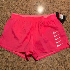 Nwt Nike Shorts Pink Large Standard Fit Swoosh Nike Athletic Shorts For Spring With Moisture-wicking, Nike Athletic Shorts With Moisture-wicking For Spring, Nike Athletic Shorts For Gym In Spring, Nike Athletic Shorts For Spring Sports, Nike Spring Athletic Shorts, Nike Athletic Shorts For Spring Gym Sessions, Nike Athletic Shorts For Spring Workout, White Athletic Shorts For Spring Training, Nike Training Shorts For Spring