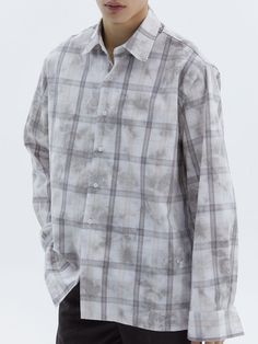 This is a casual and comfortable shirts made out of high quality cotton 100% fabric. With design detail of vintage checkered pattern overall and oversized silhouette, it gives a casual and trendy mood to your look.- Oversized silhouette- Pleat on the back yolk- Tie-dye checkered print- Unisex item Oversized Cotton Long Sleeve Flannel Shirt, Oversized Plaid Cotton Shirt, Fall Gingham Cotton Shirt, Oversized Cotton Flannel Shirt, White Relaxed Fit Long Sleeve Flannel Shirt, Oversized Cotton Flannel Shirt For Everyday, Oversized Plaid Cotton Flannel Shirt, White Cotton Flannel Shirt For Spring, Casual White Cotton Flannel Shirt