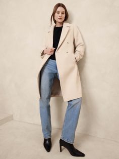 Wool-Blend Timeless Topcoat | Banana Republic Factory Jcrew Wool Coat, Wool Coat Outfit, Peacoat Women, Petite Work Outfits, Outfit Petite, Classic Coat, Oyster Pearl, Wool Coat Women, Long Coat Women