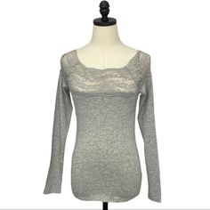 H&M Long Sleeve Wide Neck Or Cotton And Lace Top Size Xs Heather Gray Nwt Measurements Approximate Flat Lay Pit To Pit 14” Pit To Cuff 18” Front Shoulder To Bottom Hem 21” S1220 Fitted Tops With Lace Trim For Layering, Winter Stretch Lace Top, Winter Stretch Tops With Lace Trim, Winter Tops With Lace Trim And Stretch, Casual Lace Trim Top For Winter, H&m Tops For Spring Layering, H&m Spring Layering Tops, H&m Tops For Loungewear In Fall, H&m Stretch Tops For Winter