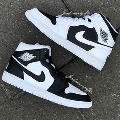 Air Jordan 1 Black And White, Kasut Nike, Pakaian Hipster, Custom Air Jordan 1