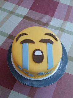 Emoji Crying, Emoji Cakes, Goofy Cake, Simple Birthday Cake Designs, Farewell Cake, Emoji Cake, Emoji Design, Farewell Party, Farewell Parties