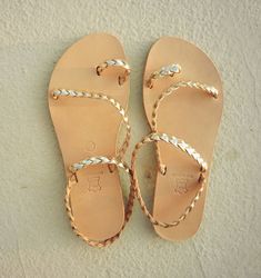 ♥ A pair of high quality,100% genuine Greek leather sandals ♥ You can wear them all day, they are very comfortable ♥ Perfect for everyday adventures, beach, bridal Make a simple measurement to make sure you get the right size! If you take half size, go UP to the nearest whole size Ladies shoe sizes EU3536373839404142 UK23-3.54566.578 USA4.5567891011 cm23.123.824.425.125.826.527.2....27.8 inches__9.19.39.69.910.1510.410.710.9 YOU CAN FIND MORE THAN 90 SANDAL DESIGNS IN MY SHOP: https://www.etsy.c Gold Leather Slingback Sandals For Summer, Gold Leather Slingback Sandals With Single Toe Strap, Elegant Gold Leather Toe Ring Sandals, Gold Slingback Sandals With Single Toe Strap For Summer, Spring Gold Leather Toe Ring Sandals, Gold Toe Ring Sandals, Gold Leather Toe Ring Sandals For Summer, Gold Leather Toe Ring Sandals For Beach, Gold Leather Open Toe Barefoot Sandals