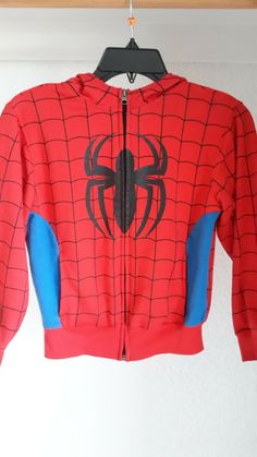 Boys Spiderman  Jacket Size XS 4-5 Full Zip Red Pockets Hood  Long Sleeve. Good pre-owned condition, has some stains oh the sleeves and one tiny on the front, see photos. 90s Spiderman, Spiderman Jacket, Spiderman Stuff, Outfit Boards, Cute Workout Outfits, Red Pocket, Stylish Men Casual, Closet Essentials, Wild Card