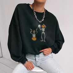 Product Name Skeleton pumpkin designer print casual sweatshirt SPU 10027533 Gender Women Occasion Casual Material Polyester Fiber Please Note: All dimensions are measured manually with a deviation of 1 to 3CM SIZE/CM BUST SHOULDER LENGTH SLEEVE S 108 59 54 54 M 112 60 55 55 L 116 61 56 56 XL 120 62 57 57 2XL 124 63 58 58 Halloween Tops For Women, Skeleton Pumpkin, Skull Sweatshirt, Pumpkin Sweatshirts, Halloween Skeleton, Pumpkin Print, Sweatshirts Online, Halloween Costumes Women, Print Pullover