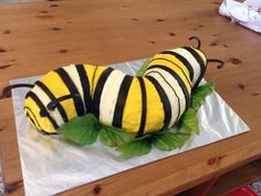 the cake is shaped like a caterpillar