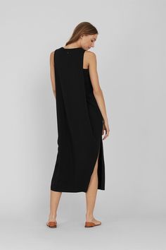 Drape-Back Dress | Cuyana Drape Back Dress, Cream Suit, Elegant Drapes, Draped Dress, Back Dress, Daily Look, Pima Cotton, Dress Backs, Dresses Xs