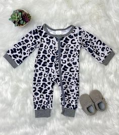 Blakely Leopard Print Baby PJ's – Rusty Soul Western Baby Clothes, Baby Pjs, Western Babies, Cute Country Outfits, Leopard Print Baby, Children's Rights, Cute N Country, Your Girl