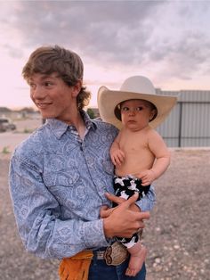 how high is the baby fever over here you might ask...? to the MAX high ! | cassidymcquivey Country Kids Outfits, Country Babies, Western Baby Clothes, Country Baby Girl, Western Kids, Country Baby Boy, Country Family