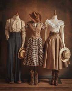 Prairie Aesthetic Fashion, Country Inspired Outfits, Victorian Inspired Fashion, Black Homecoming Dresses, 1940s Women, Elle Fashion, Old Fashion Dresses, Country Dresses