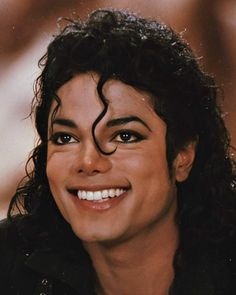 michael jackson smiling for the camera